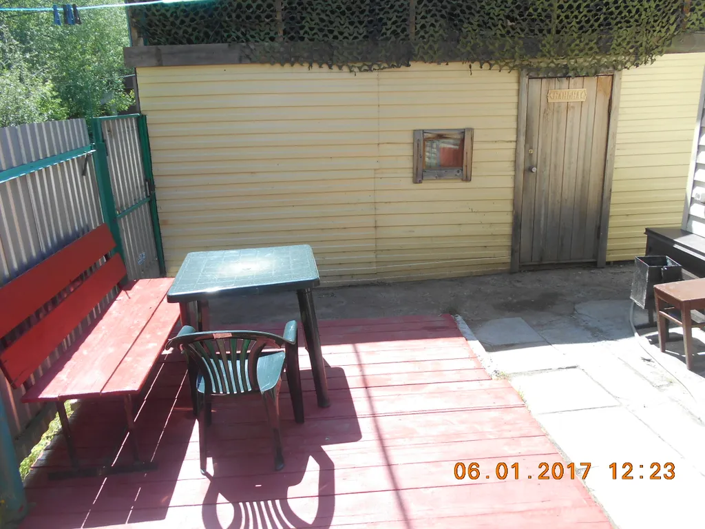 Курортная зона,центр,на берегу речки,в тихом месте,домик 2 этаж