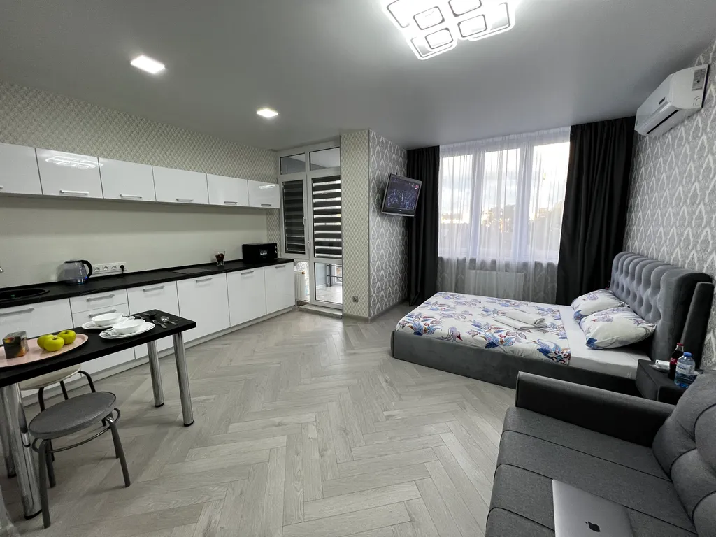 Современная квартира в центре, рядом Гостиный Двор!