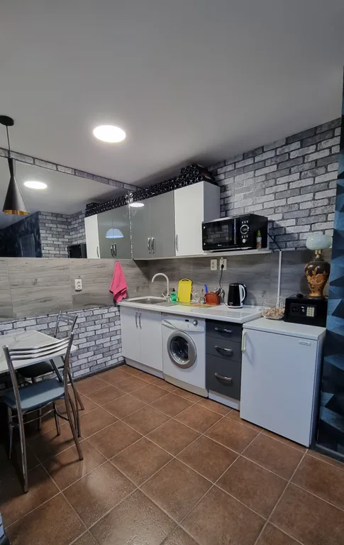 Квартира Студия в центре "Универмаг"2 — аренда посуточно в Бердянск