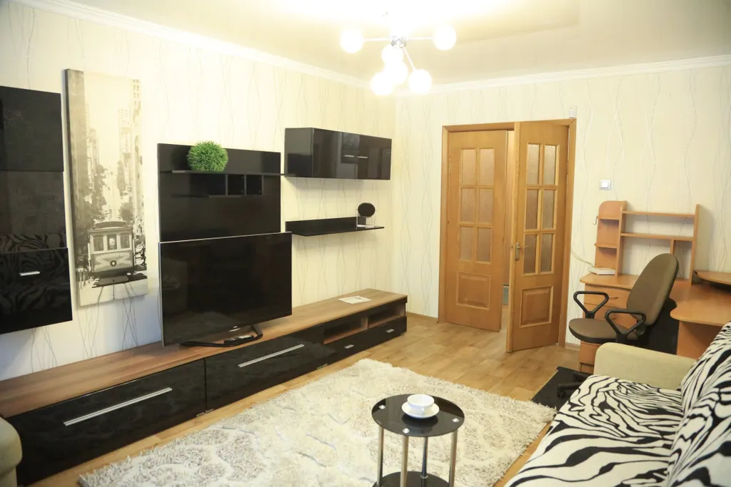 Квартира 4-комнатная возле ТЦ Корона — аренда посуточно в Бобруйск