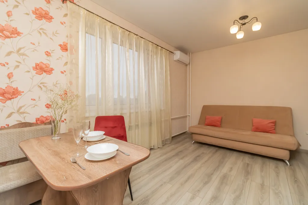 Евродвушка с видом на город