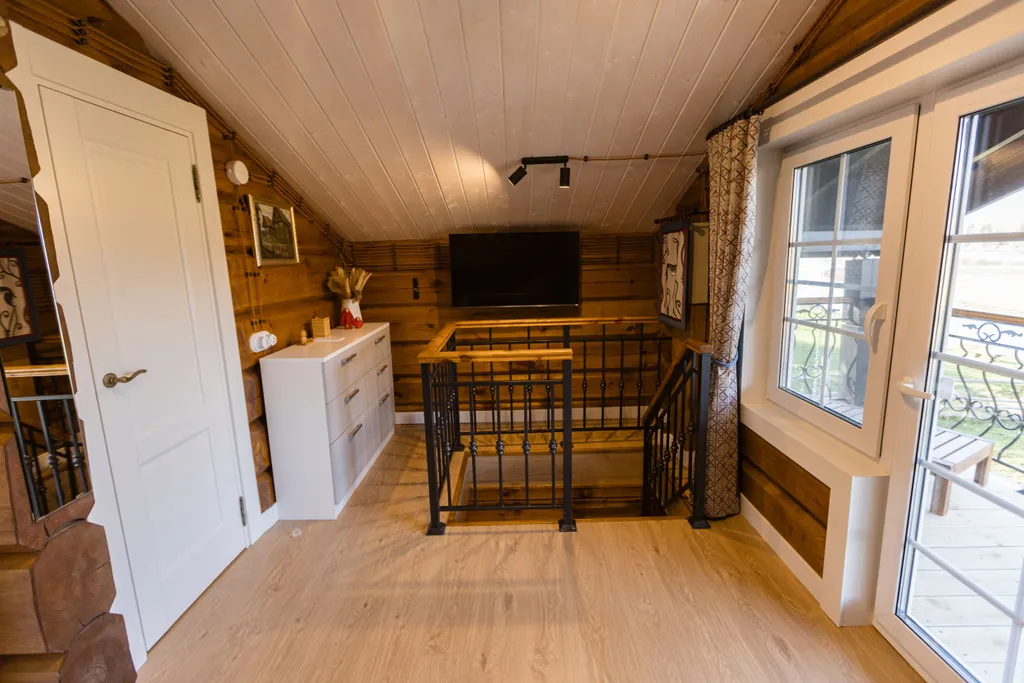 Коттедж Дом Избушка на берегу реки Свирь — Лодейное Поле