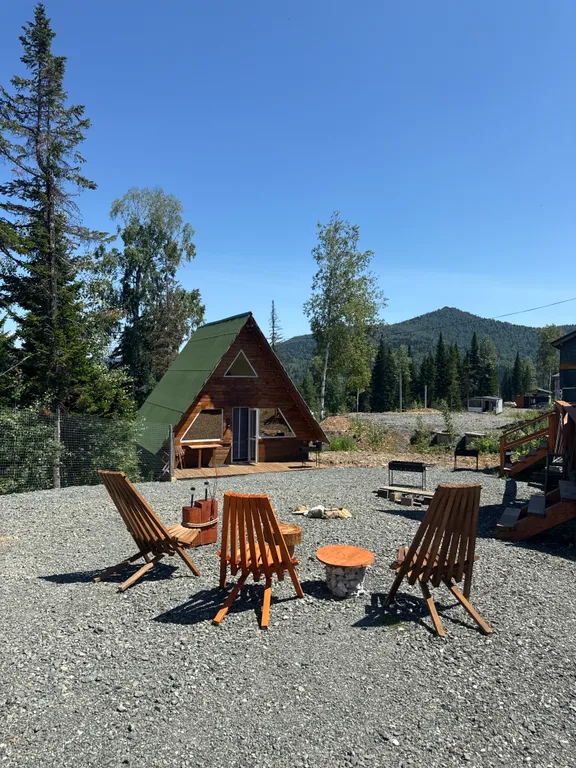 Коттедж Уютный дом с видом на горы — Шерегеш