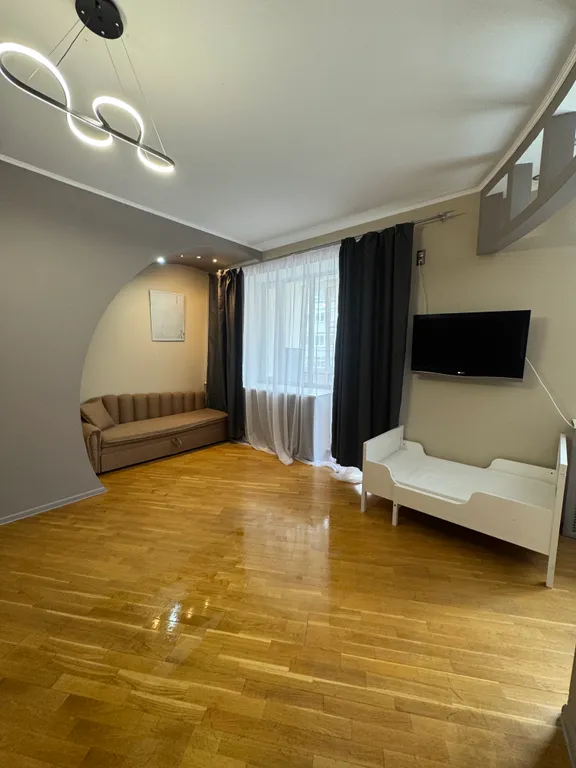 Квартира на набережной