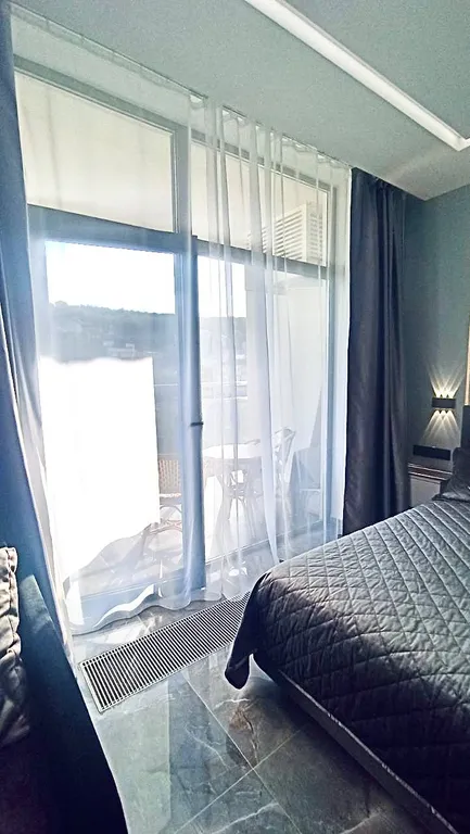 Апартаменты студия в Крымской резиденции