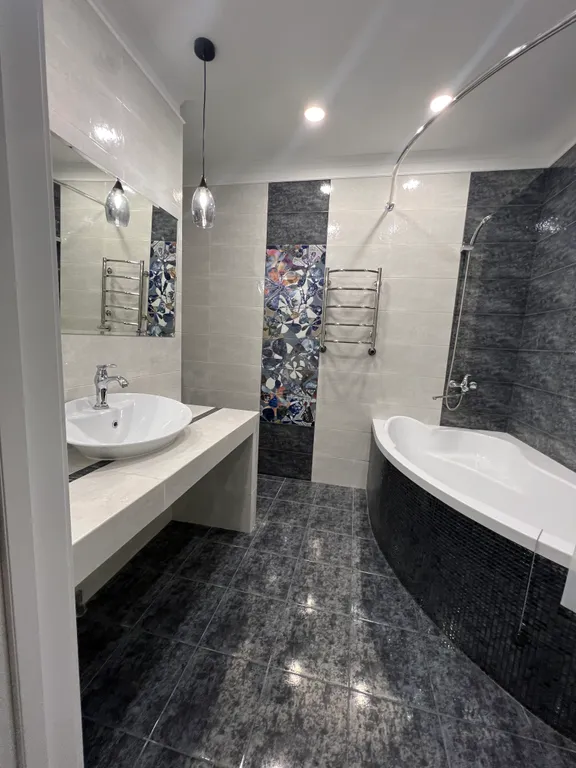 Просторная квартира недалеко от центра в тихом месте