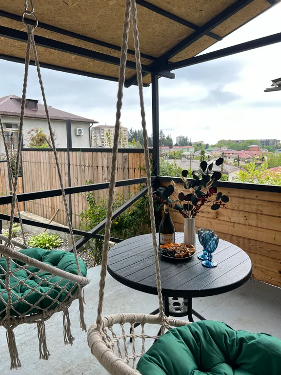 Коттедж 1-комнатный Дом — Сухум