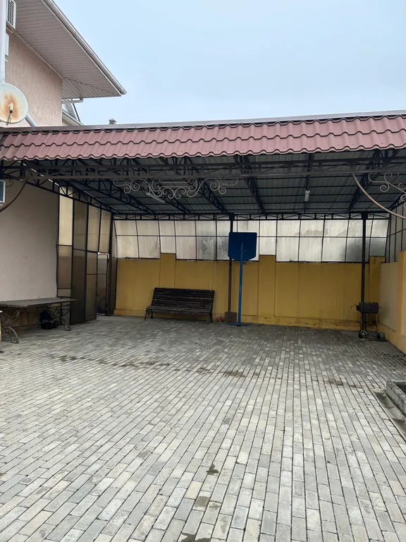 Уютный Коттедж возле парка Победы,свой двор и мангал.