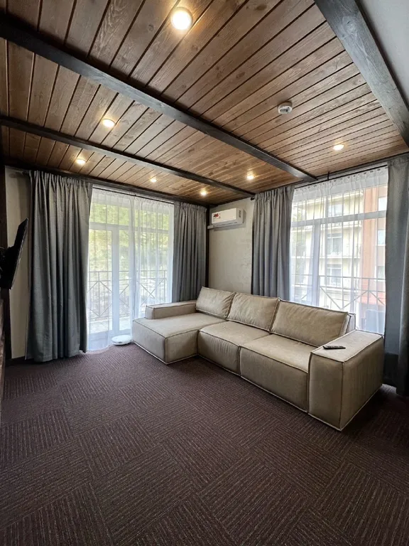 Апартамент на Солнечной Долине Business Residence 2