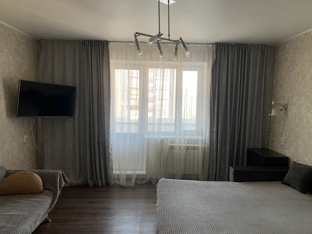 Уютная квартира в районе ЖД Вокзала — аренда посуточно в Миасс