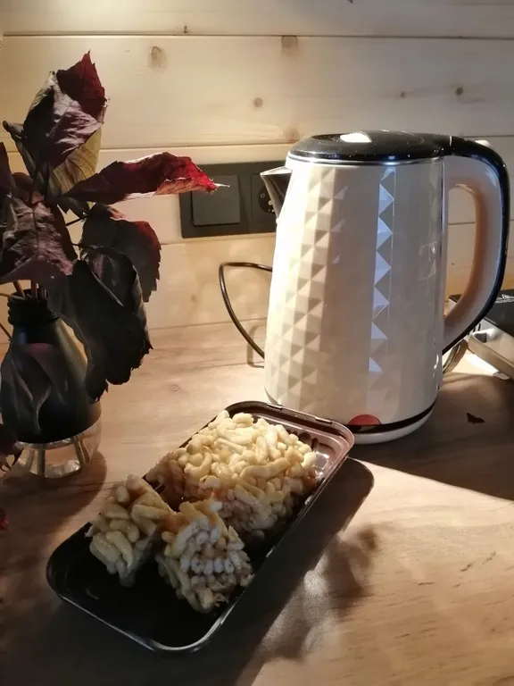 Домик на море