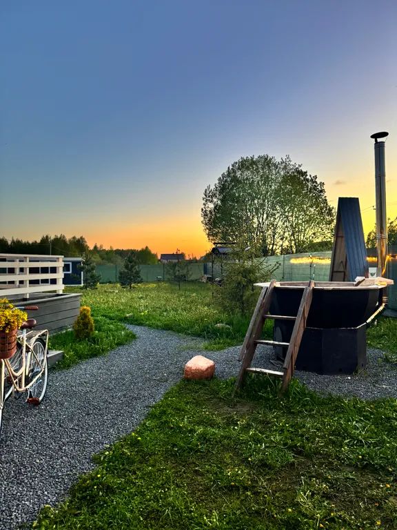 Уютный домик с банным чаном на территории