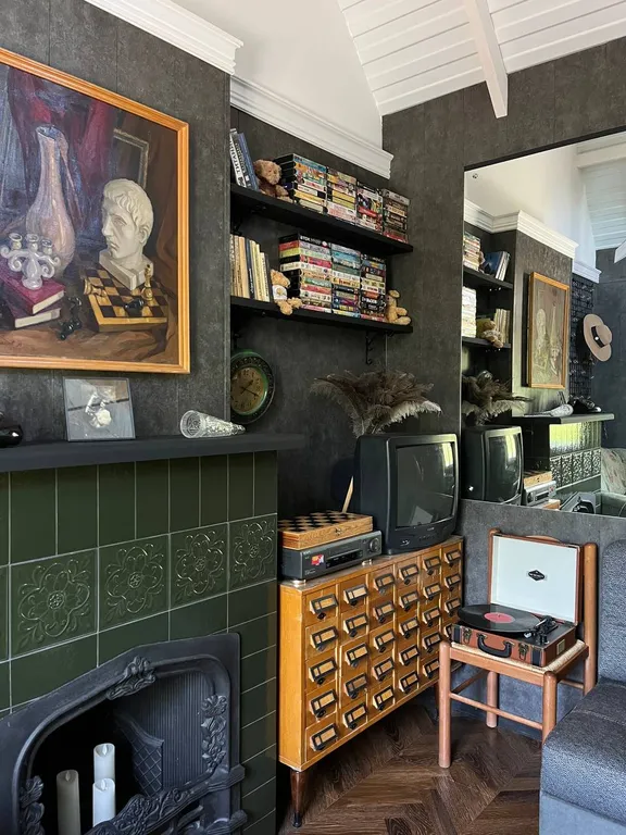 Коттедж Домик Есенина — Калининград