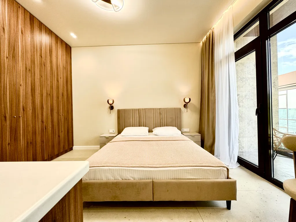 Комфорт с видом на горы и балконом