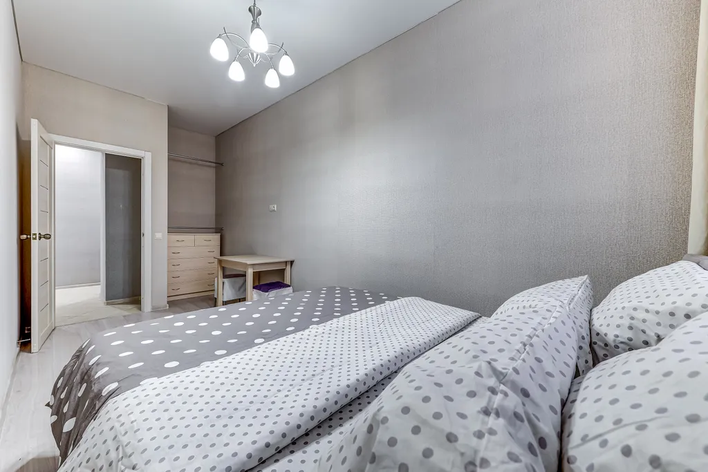 4-комнатная Квартира