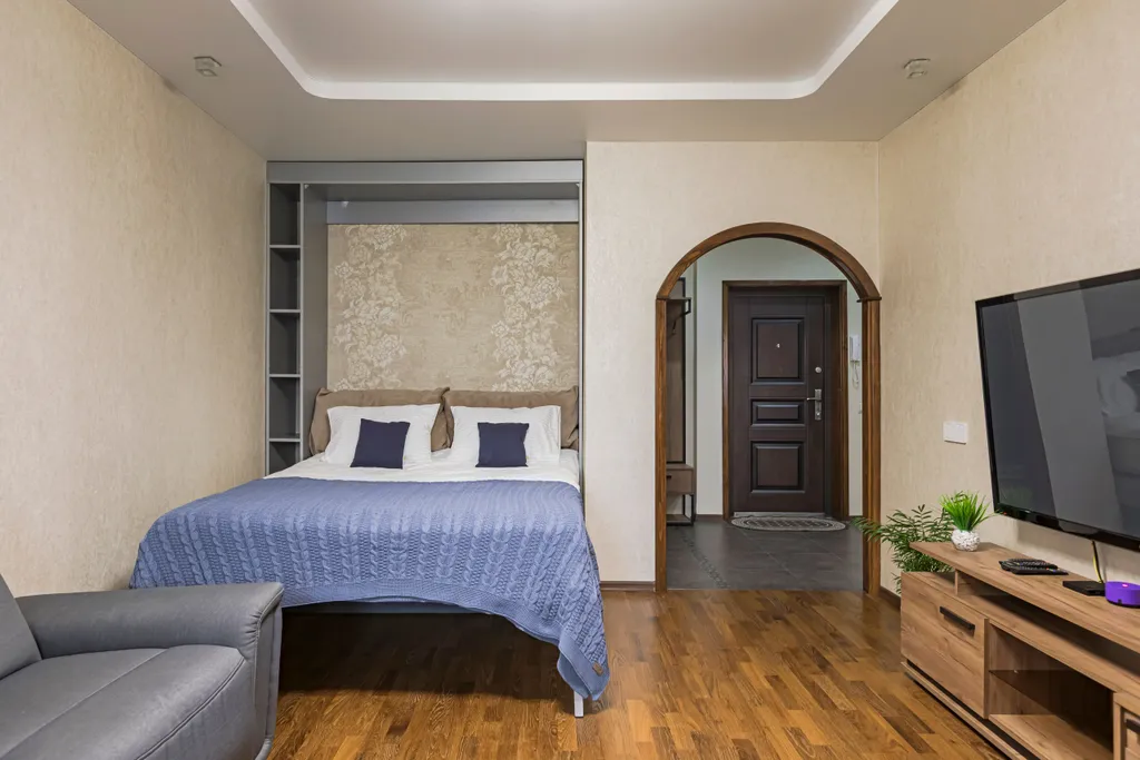 Современная уютная квартира с балконом рядом с метро и ТЦ