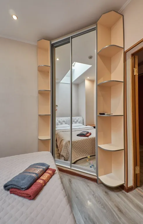 Квартира Трехкомнатные апартаменты в центре — Севастополь