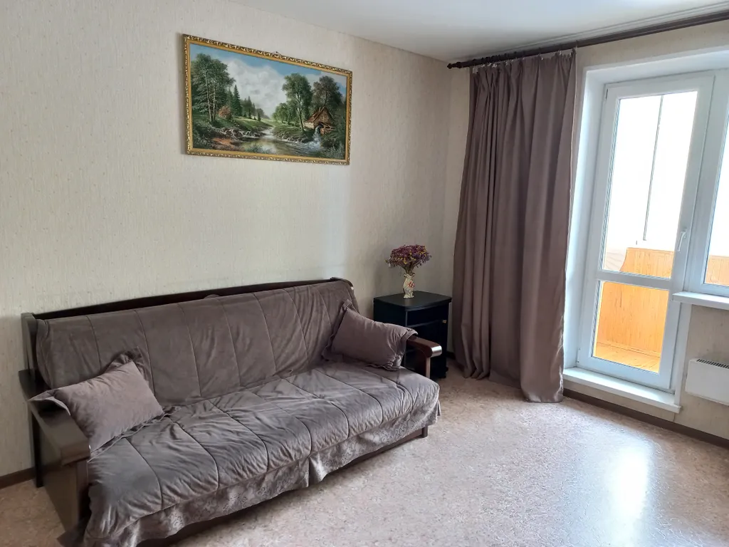 Уютная, светлая квартира в районе Областной больницы