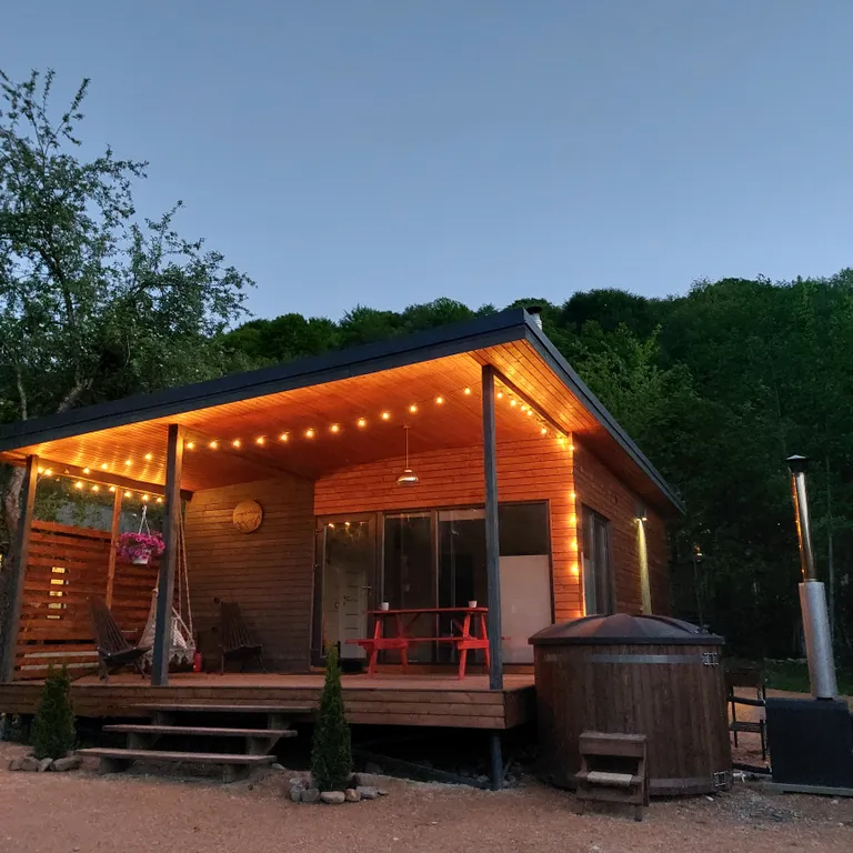 Коттедж Дом в горной деревне с купелью фурако на террасе — аренда посуточно в Хамышки