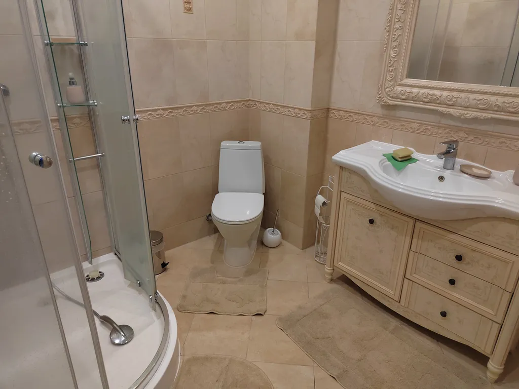 10-комнатный Дом