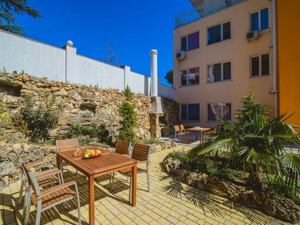 Уютная квартира с видом на море и балконом