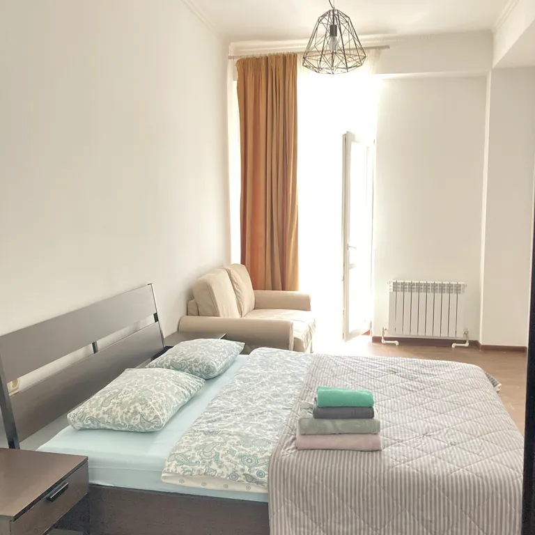 Евротрешка в центре в 2 минутах от канатной дороги