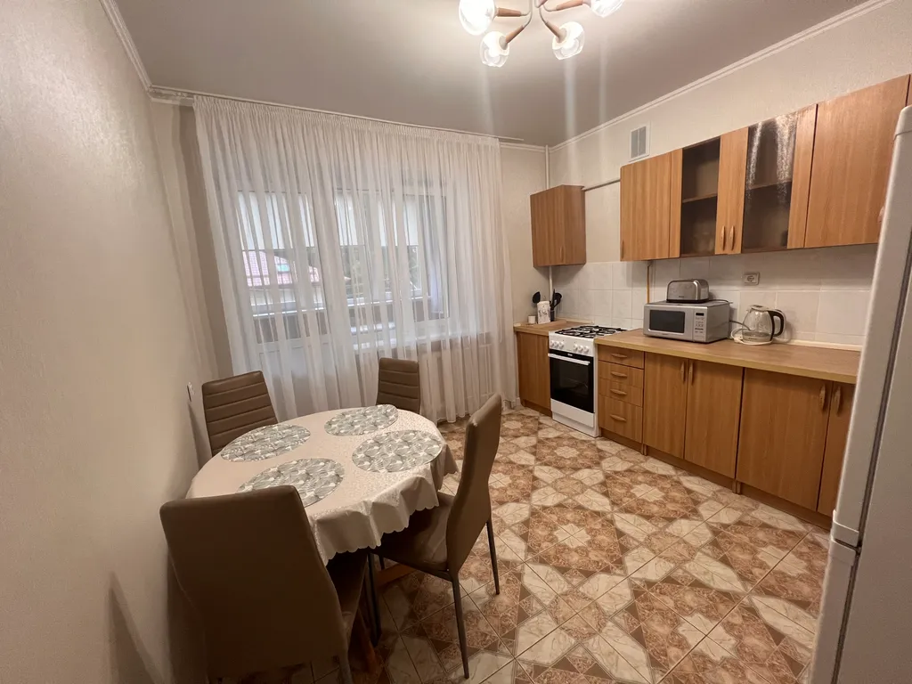 Просторная квартира рядом с морем и парком