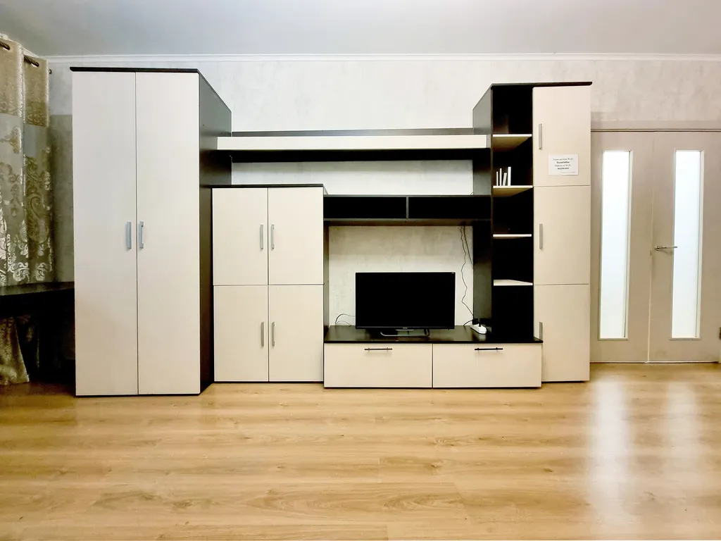 Просторная квартира до 6 человек около ТРЦ Июнь