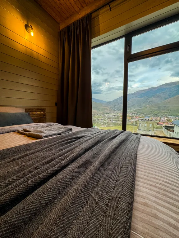 Дом с панорамным видом в горах Северной Осетии