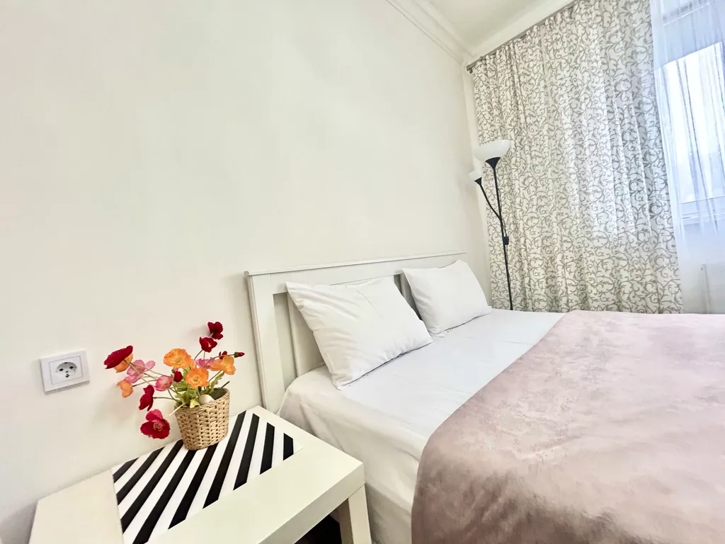 Квартира у метро Грушевка