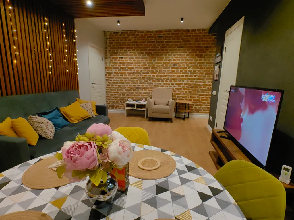 Уютная квартирав стиле лофт в центре города