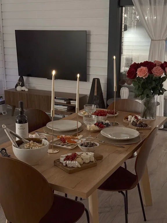 Дом у лесного озера с баней и чаном под Переславлем-Залесским