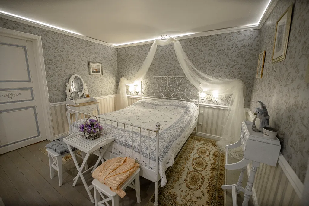 Коттедж делюкс с камином и спа-зоной Петель