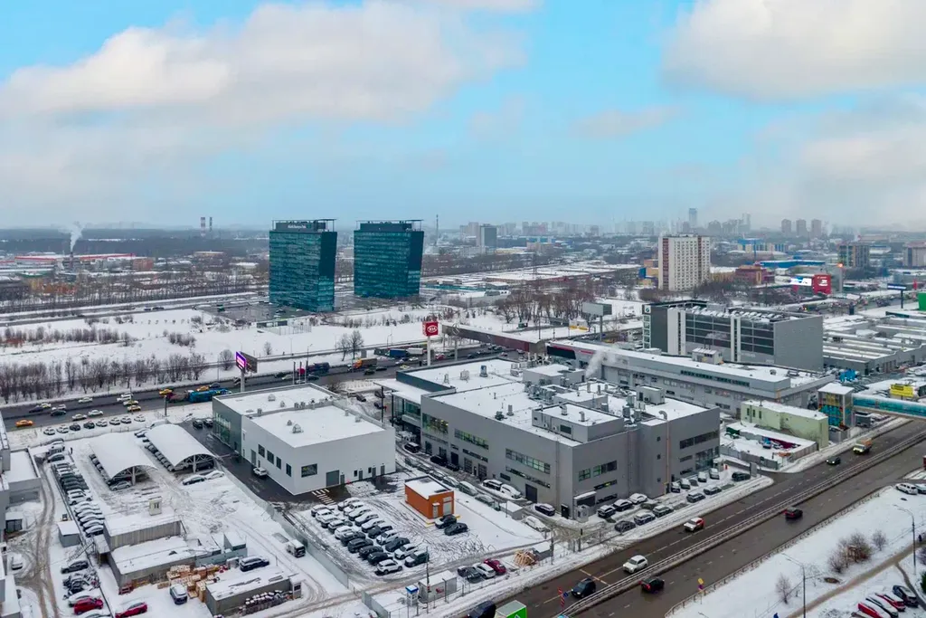 Шикарная 2-комнатная квартира с раздельными комнатами и балконом