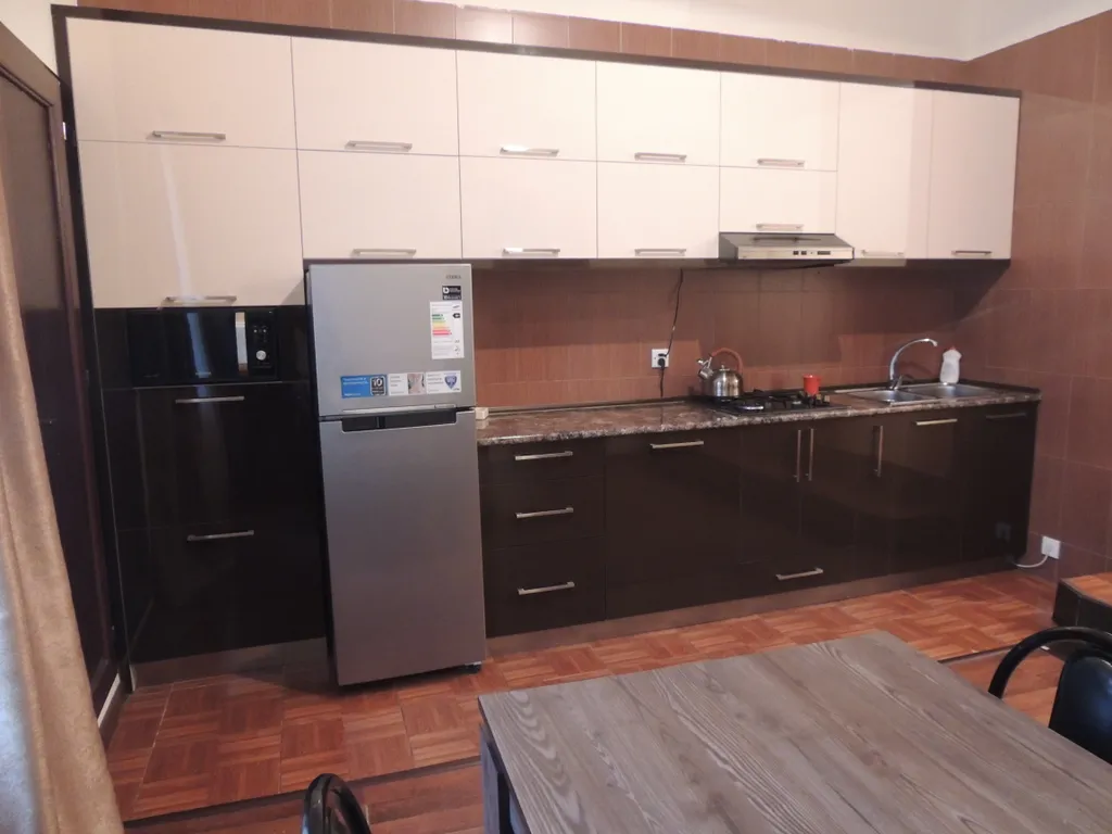 4-комнатная Квартира