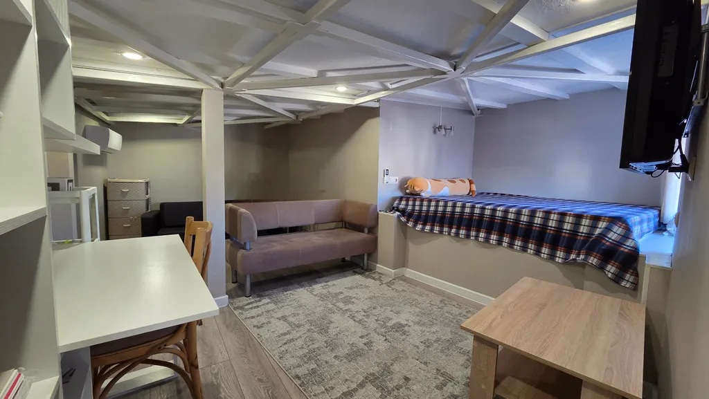 Большая двухуровневая квартира с шикарными видами на море и горы