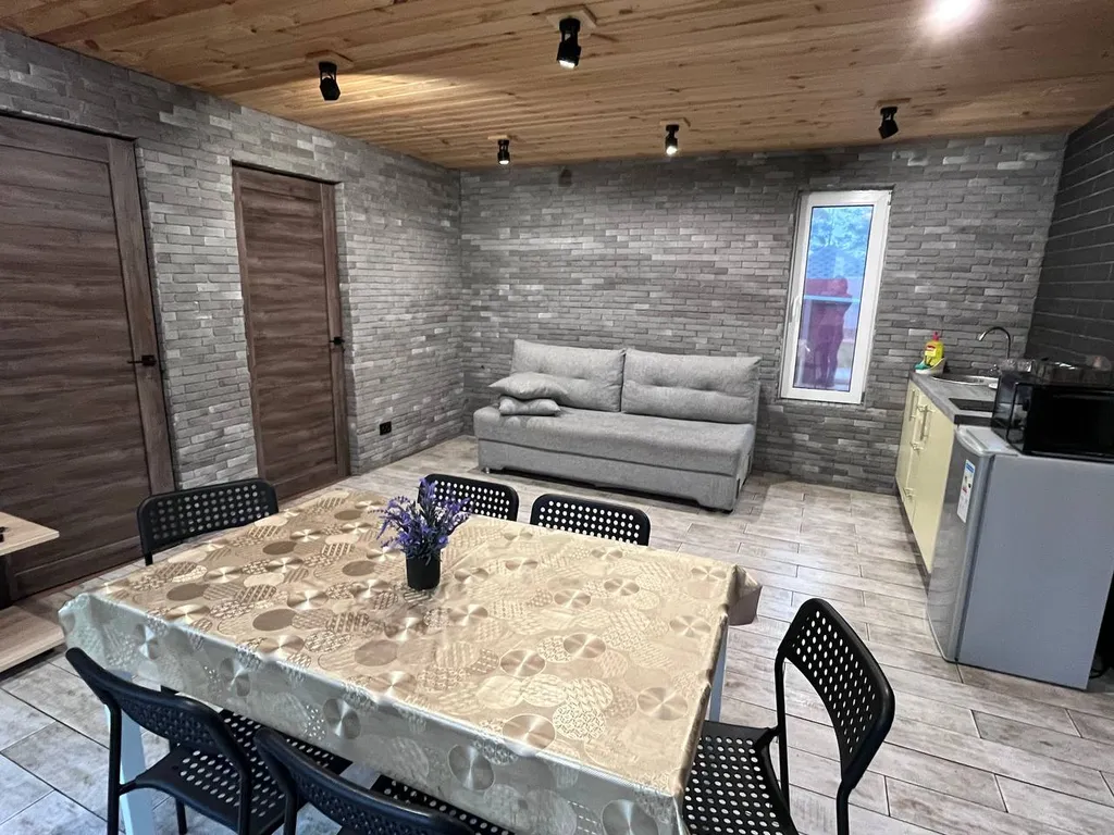 Домик у леса