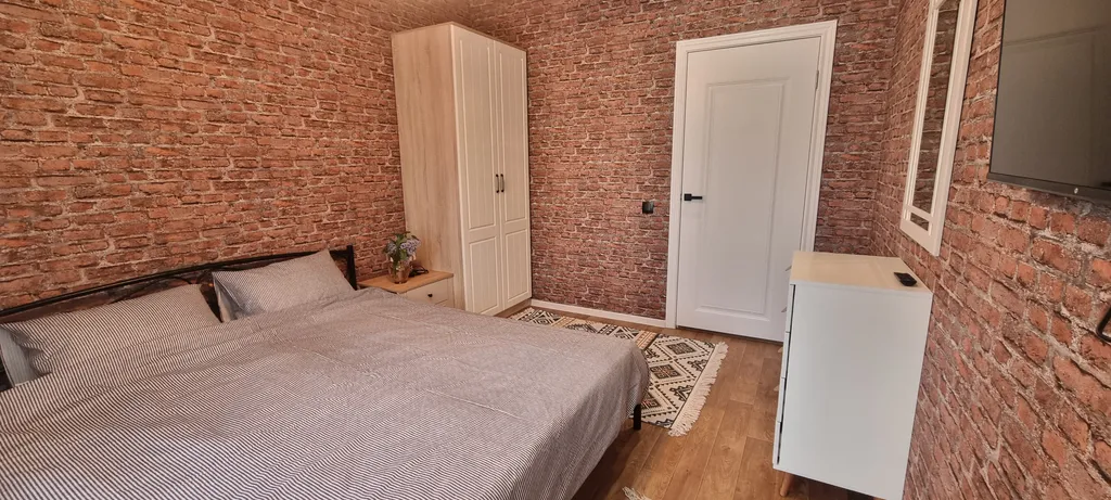 Уютная квартира вокруг всё есть