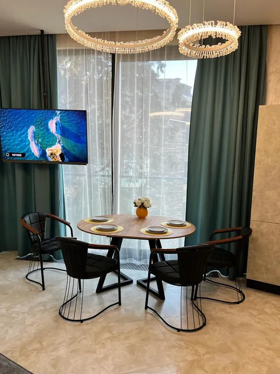 Апартамент с собственным бассейном и пляжем