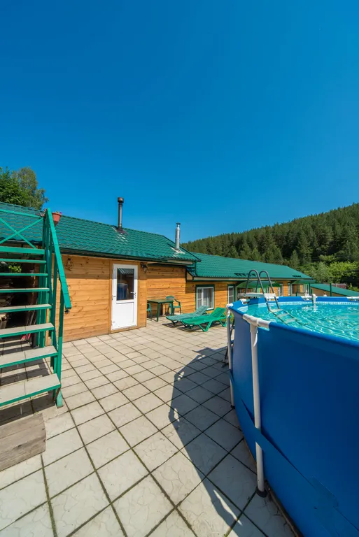 Дом в чистом дереве