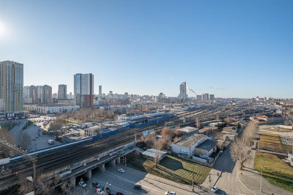 Квартира Комфортные апартаменты возле вокзала — Екатеринбург