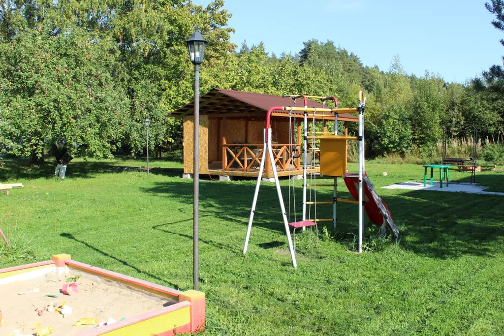 Коттедж Компания