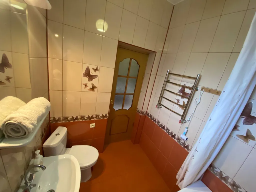 Коттедж Очаровательный дом на Водах — Кисловодск