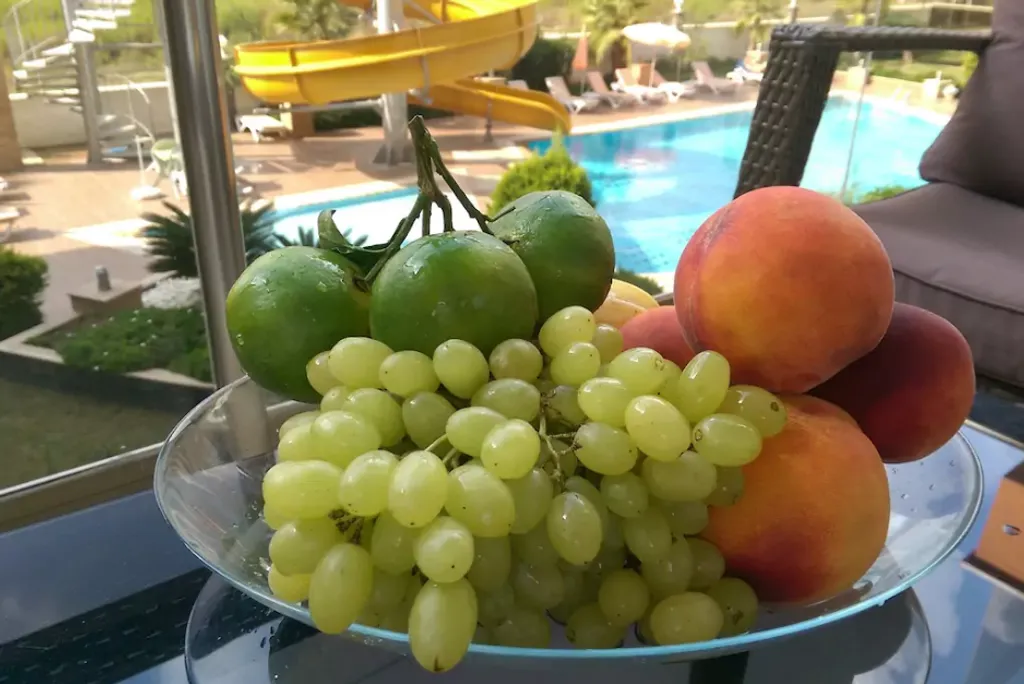 Целая квартира у моря