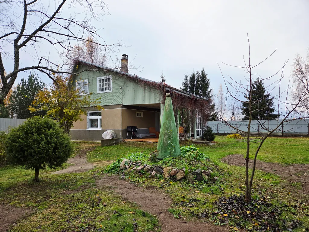 Коттедж Загородный дом с верандой в 6 минутах от залива — Лебяжье