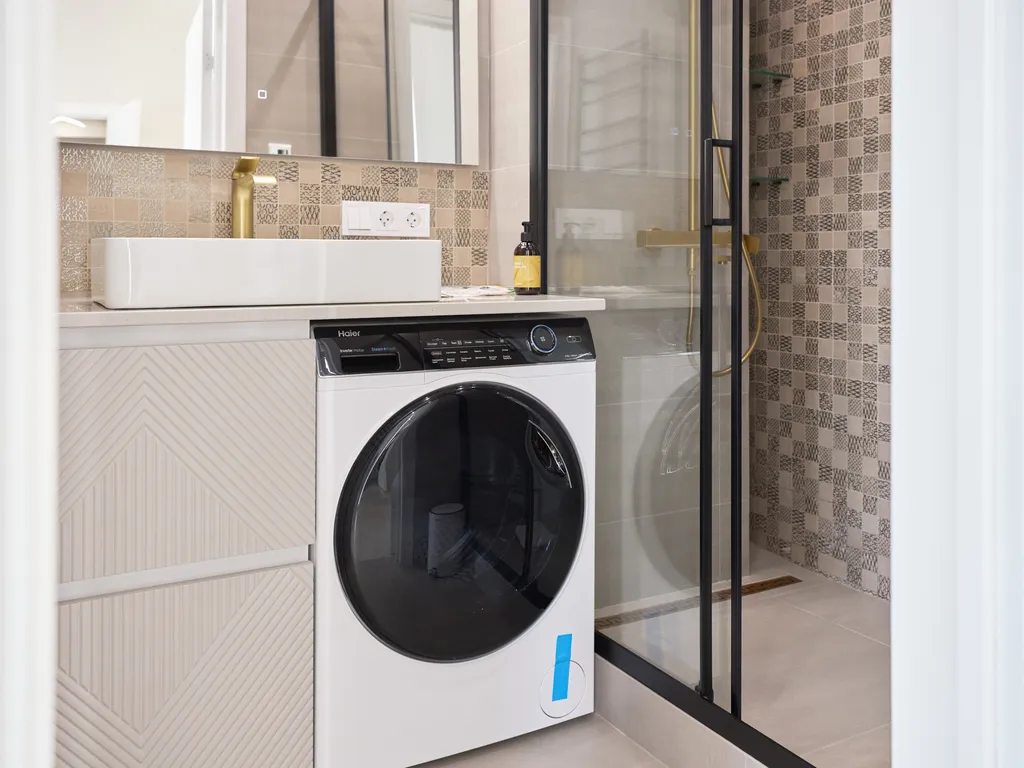 Дизайнерская евро-трехкомнатная квартира с потрясающими видами