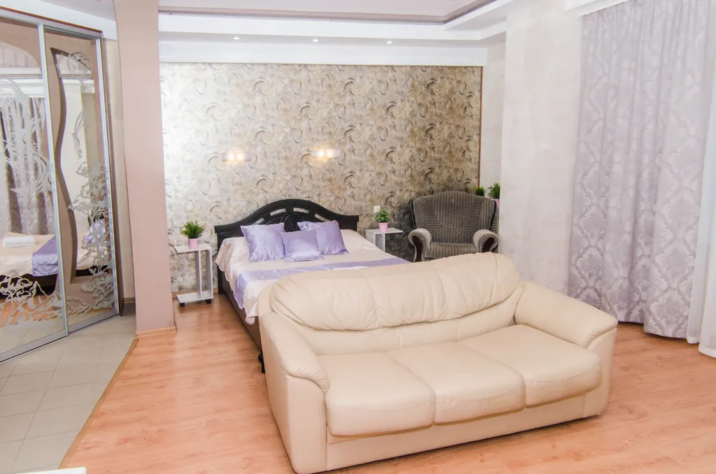 Уютная студия с джакузи в центре