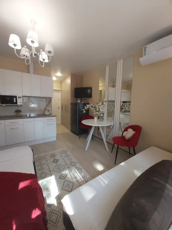 Дизайнерская студия у моря Солнечный акцент