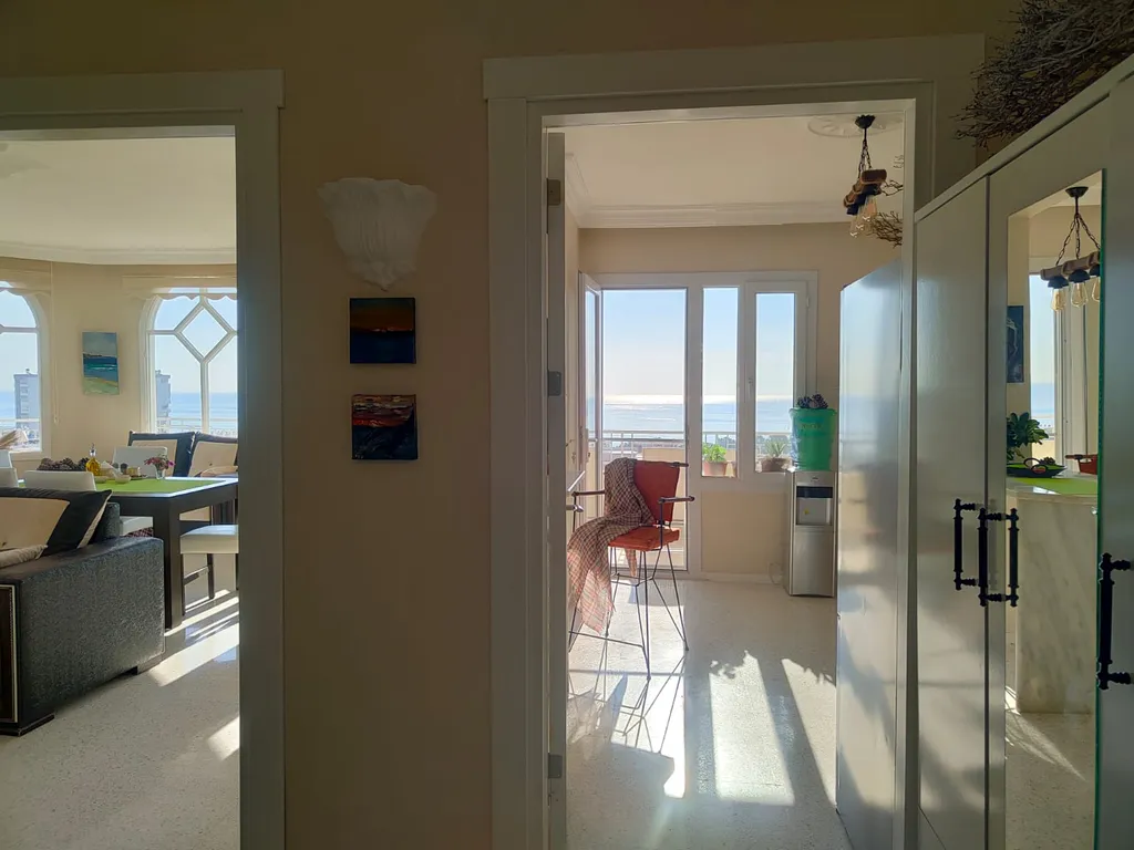 Квартира с видом на море и горы из всех окон