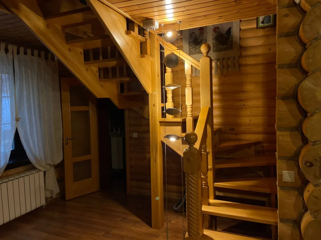 Отдельно стоящий коттедж премиум класса в сосновом бору